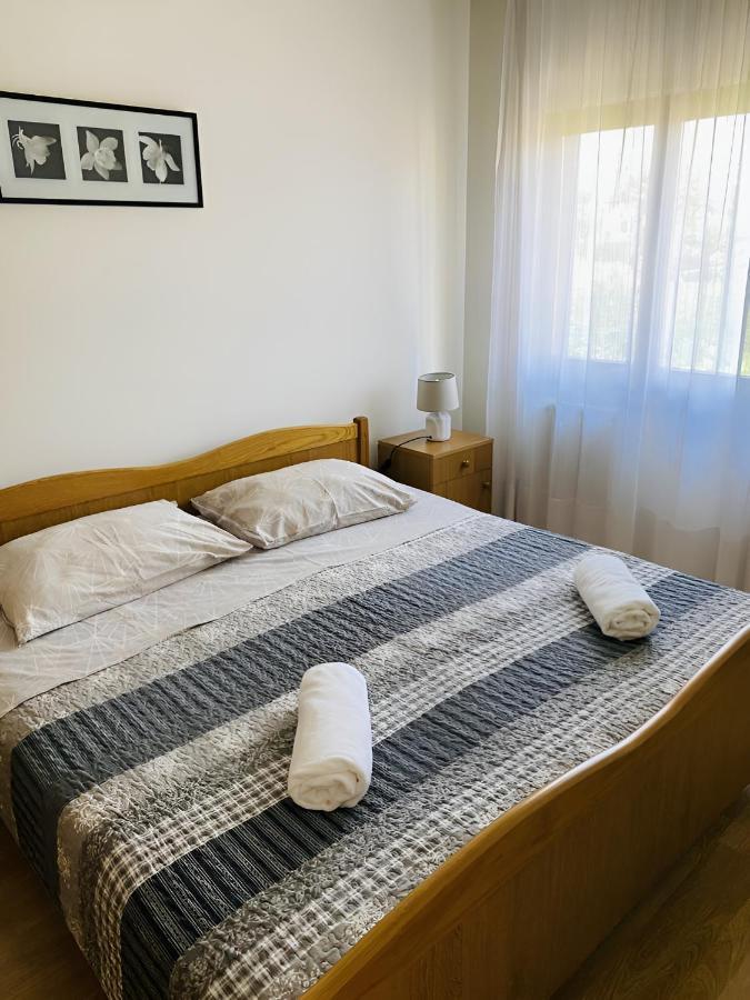 Apartmani Ana Borovac Фунтана Екстериор снимка